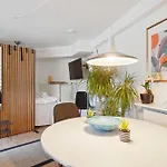 Apartament Minimalistisk Studiolejlighed I Centrum Af *