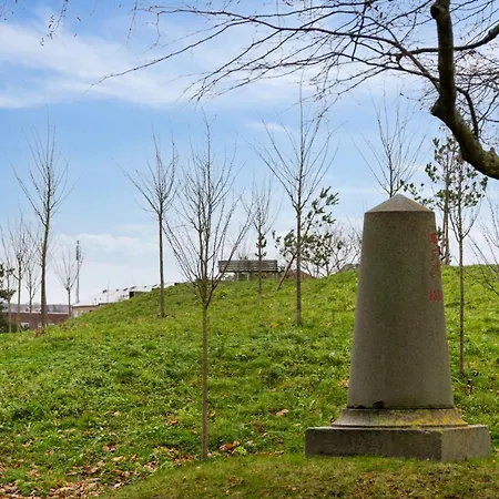 Minimalistisk Studiolejlighed I Centrum Af 아파트